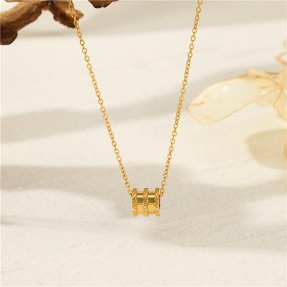 18K Gold-Plated Pendant Necklace - Picture 3 of 10